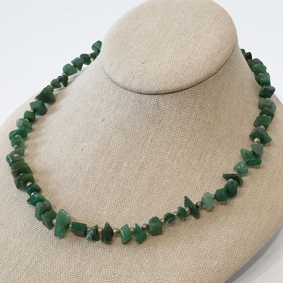 Green Jade Jadeite Necklace Uncut Chunk Stones Barrel Clasp - Picture 5 of 16